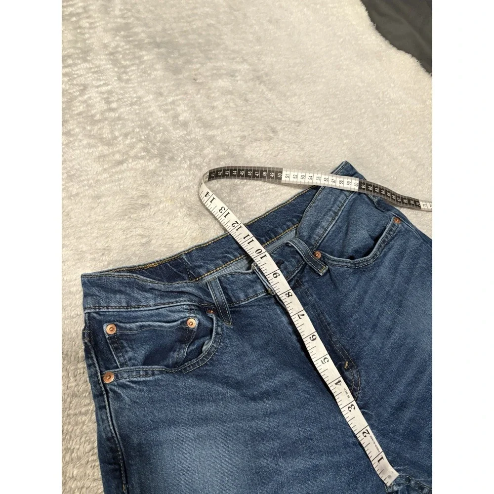 Levis used look